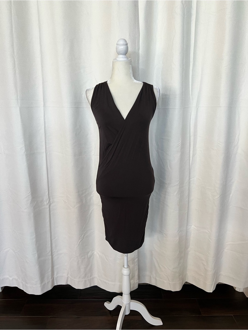 Tart Black Sleeveless Faux-Wrap Sheath Dress